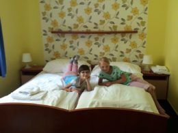 IMG-20190606-WA0118