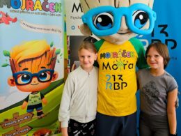 001_mojracek_do_skol
